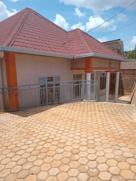 House sale location Rebero Bisambu