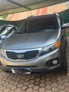 Kia sorento 2012 car for rent