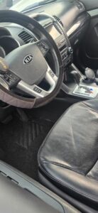 Kia sorento 2012 car for rent