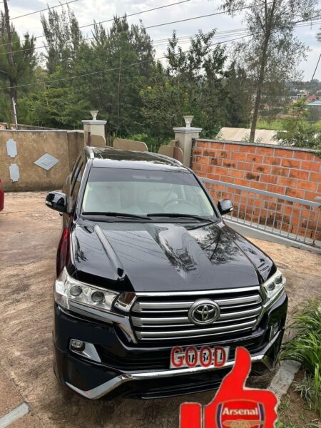 Toyota V8 2019 automatic