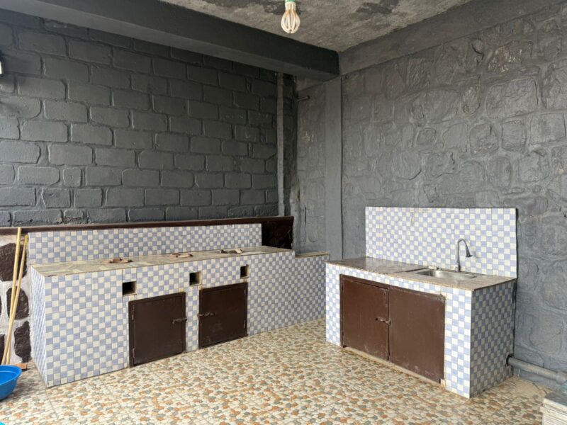 Gisozi house for rent 1500$