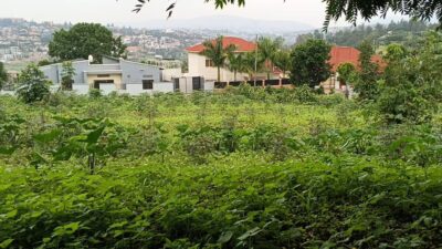 Plot for sale kinyinya