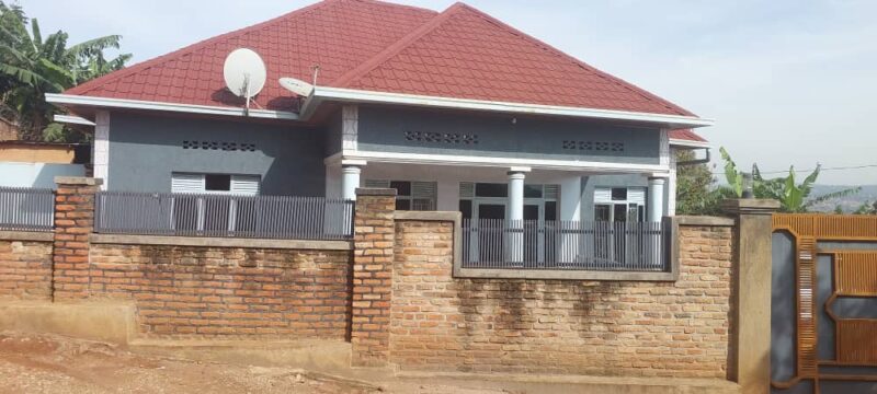 House for sale kinyinya