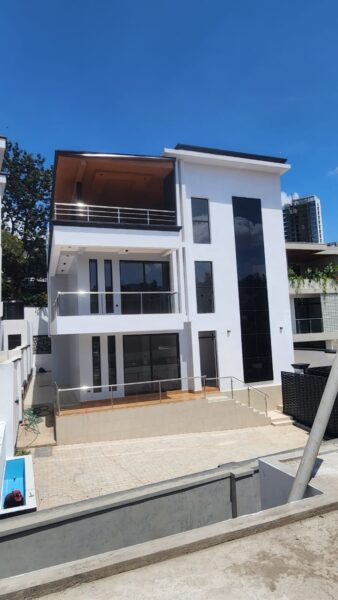 House for sale at Kimihurura