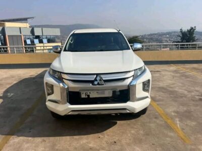 Mitsubishi pickup 2022 for sale