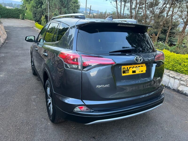 Rava4 automatic 2016 for sale