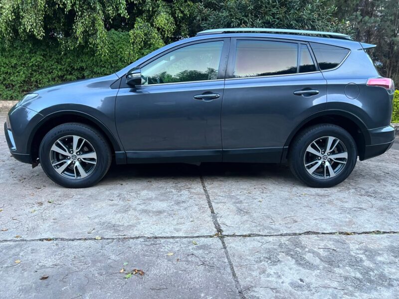 Rava4 automatic 2016 for sale