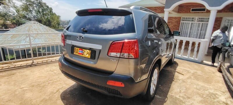 KIA SORENTO FOR SALE
