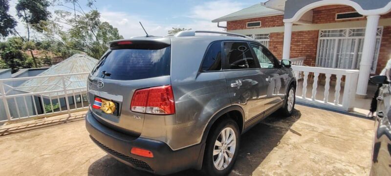 KIA SORENTO FOR SALE