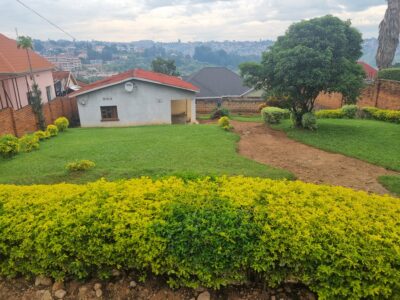 Niboyi plot for sale 160m