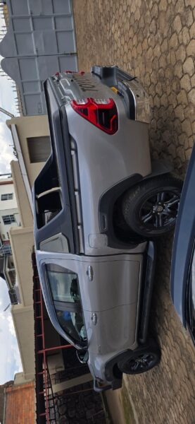 Toyota hilux revolution automatic 2022 for sale