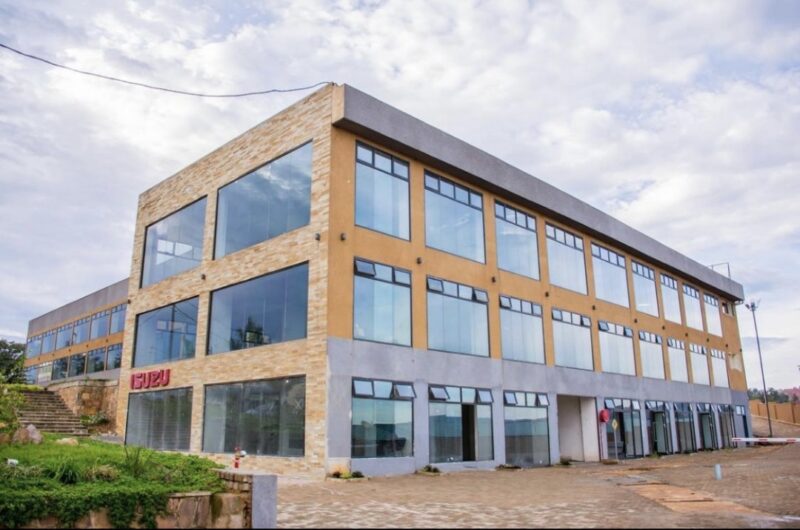 Commercial building for sale remera