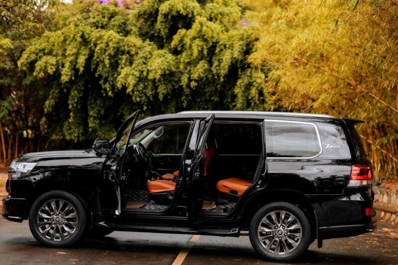 Toyota V8 Automatic Diesel