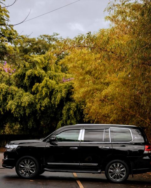 Toyota V8 Automatic Diesel