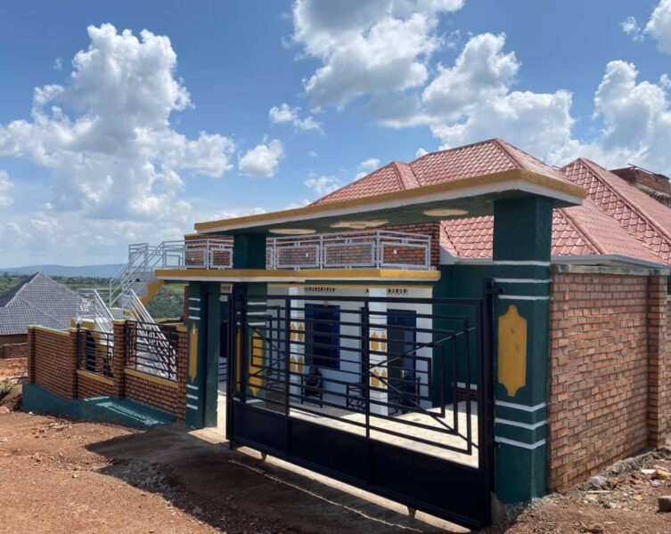 Busanza house for sale