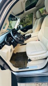 Toyota V8 automatic 2023