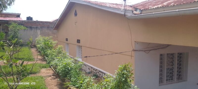 Kimihurura rugando old house for sale