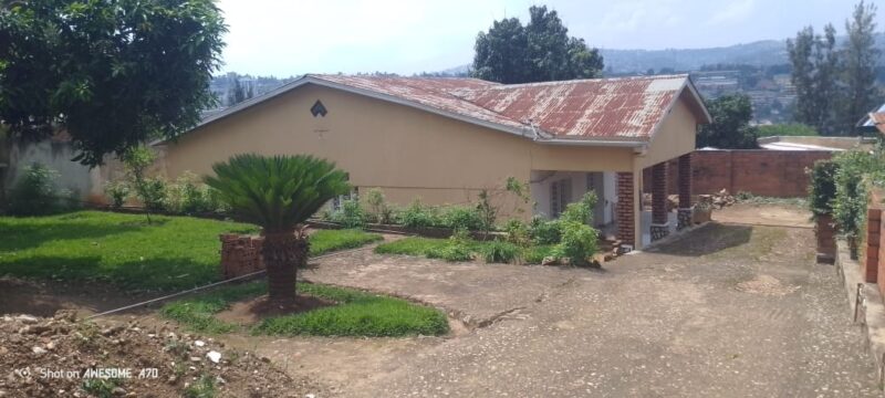 Kimihurura rugando old house for sale