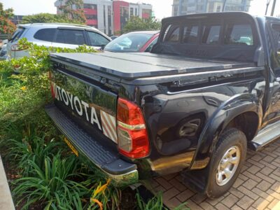Toyota hilux vigo for rent