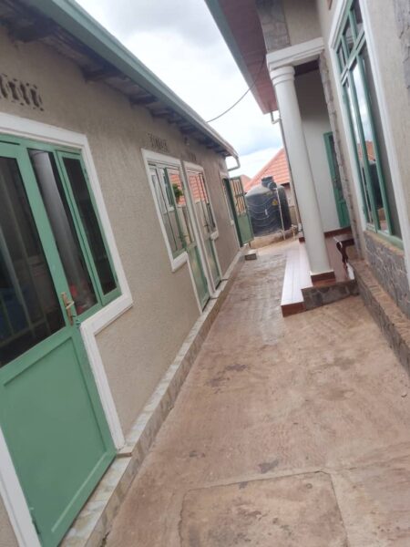 Masaka House for sale near CHIK