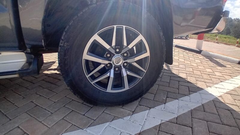 Toyota vigo 2012 for sale n⁰131