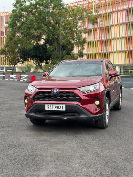 Rava4 hybrid automatic 2021 for sale