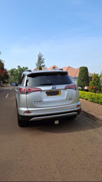Toyota rava4 hybrid 2017 for sale