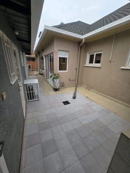 House for rent full furnished kimironko
