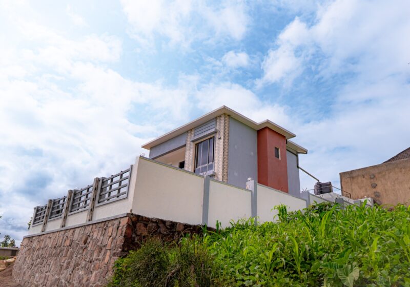 Gahanga house for sale 130million