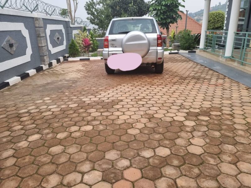Beautiful house for sale bumbogo