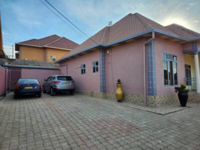Beautiful house for sale kabeza