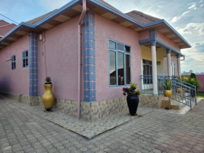 Beautiful house for sale kabeza