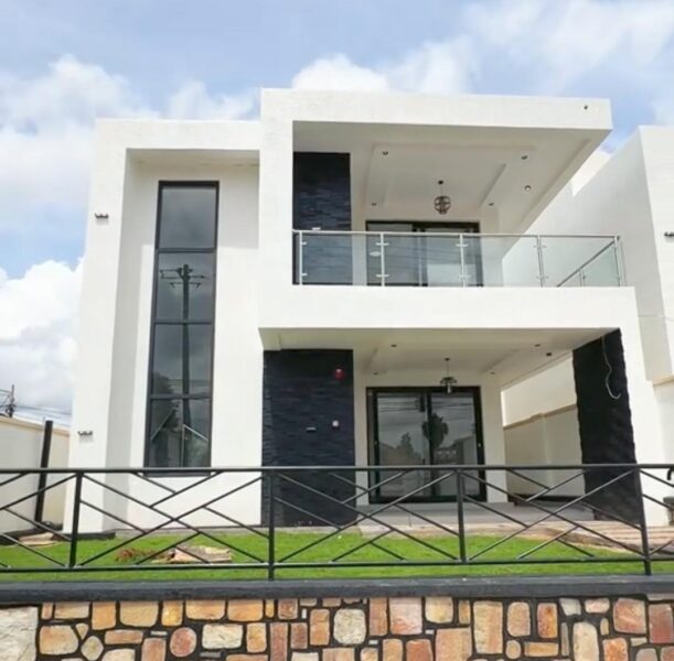 Kicukiro house for sale