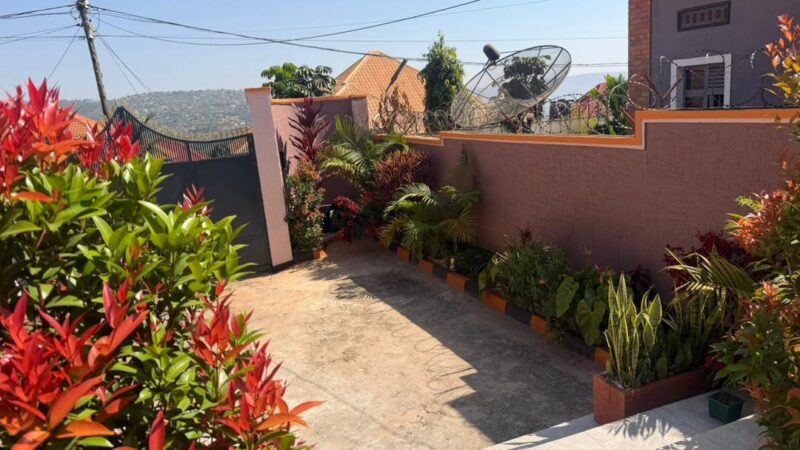 House for sale gihongwe Gatsata