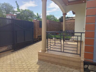 Ndera house for sale 70m