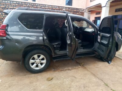 toyota prado TXL 2011 fir sale