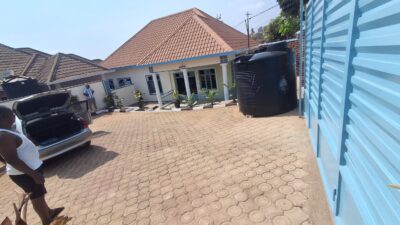 House for sale kanombe Gasaraba