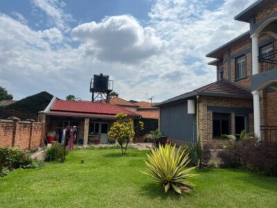 nyarutarama beautiful house for sale