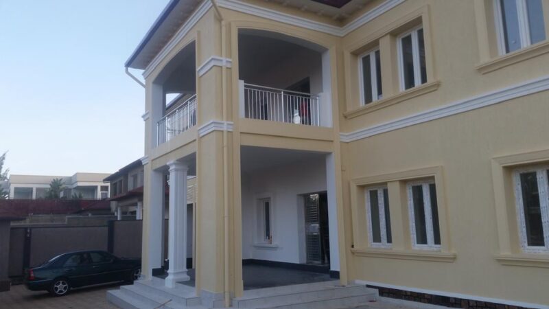 Gacuriro house for rent 3000$