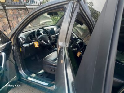 KIA SORENTO 2010
