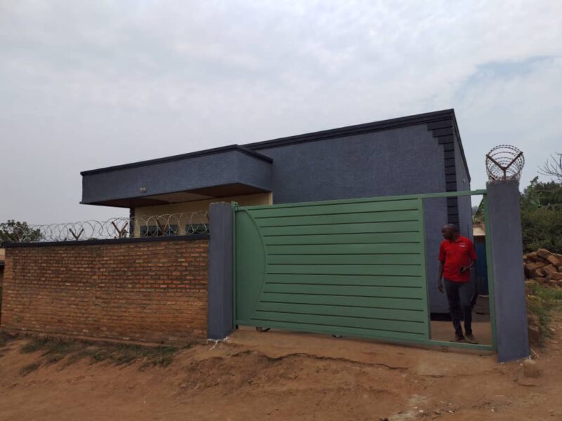 HOUSE FOR RENT GOOD MONEY FOR FAMILY