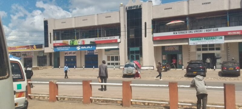 Muhanga business house for sale