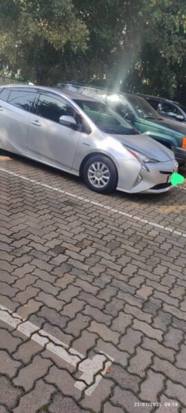 TOYOTA PRIUS HYBRID