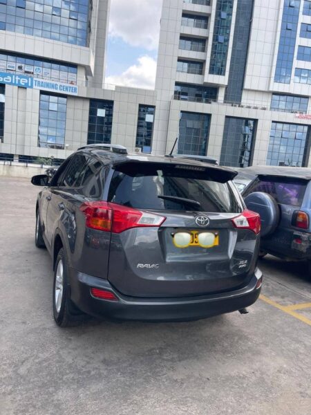 TOTOTA RAV4