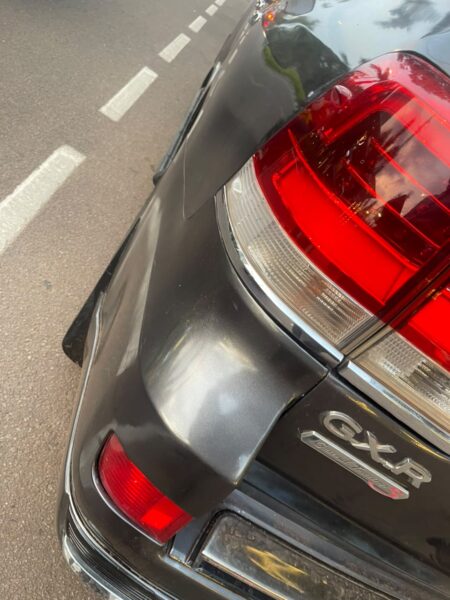 TOYOTA LANDCRUSA 2010