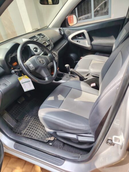 TOYOTA RAV4 AUTOMATIC for sale