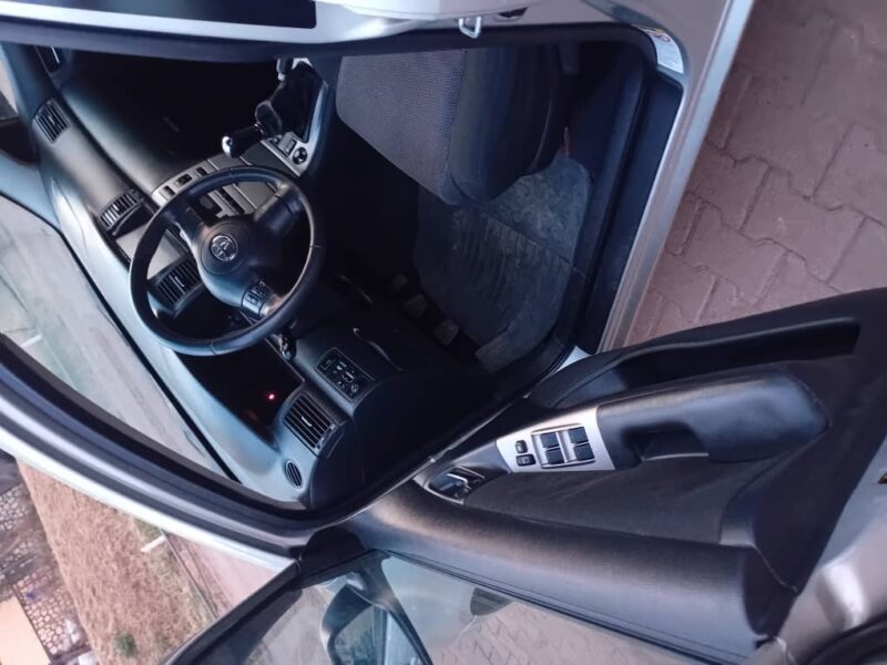 TOYOTA COROLLA HATCHBACK